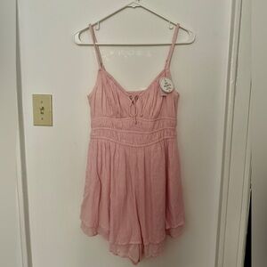 NWT Hollister front tie romper sz Medium